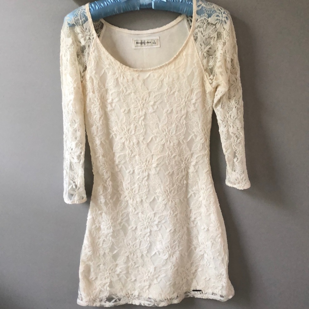 Abercrombie- cream lace dress